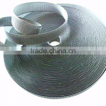 Strong Self-adhesive Hook and Loop Tape Manufacture photo-2