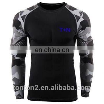 2017 Wholesale Custom Compression Shirts Rash Guard Sportswear