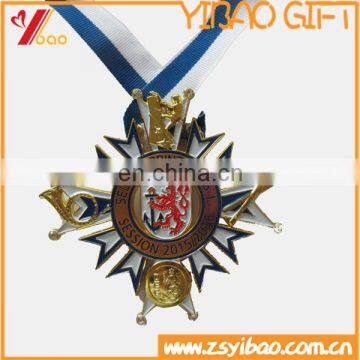 New arrival custom design dragon plated gold color metal medal with landyard for funny playing 2015/2016