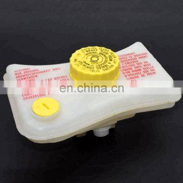 Master Brake Cylinder Reservoir Fluid Expansion Tank 8E0611301G For VW Passat Audi A4 A6 S6 Quattro RS4 RS6 Avant