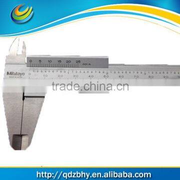 Mitutoyo 530-501 Vernier Caliper, Stainless Steel, 0-600mm Range, +/-0.1mm Accuracy, 0.05mm Resolution