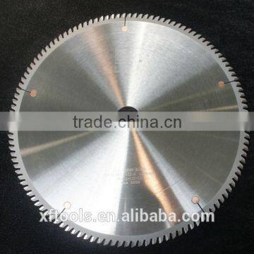 Circular saw blade TCT for wood trimming and cross cut