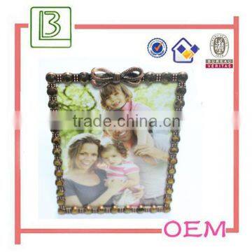 China Supplier Oblong Red Bronze Metal Photo Picture Frame
