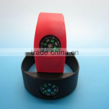 100% silicone Soft Flexible new compass wristband