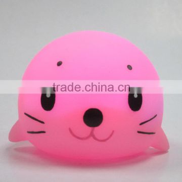 Mini rubber sea lion flashing bath animal toy promotion