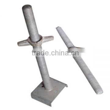 Adjustable shoring screw jack base for scaffolding