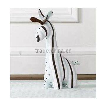 Fashion design lovely giraffe plush toy