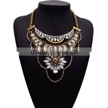 Hot flower fashion jewelry crystal necklace