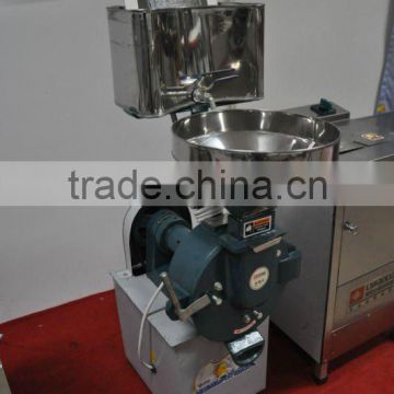 Grain grinding machine with rice/soybean/wheat