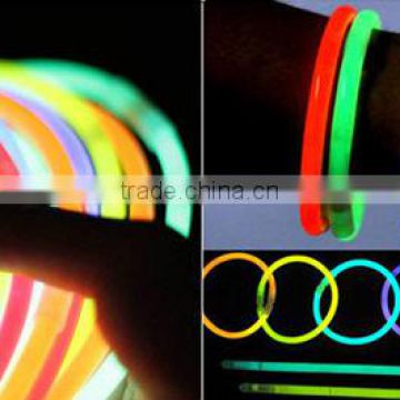 Hot Sale Glow Sticks Bracelets Neon Colors Party Favors