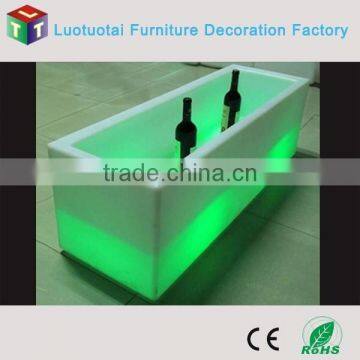 Modern New Design Illuminated Led Coolers for Bar