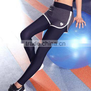 Professional wholesale custom logo sexy sport fitness leggings made in China