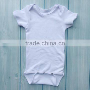 Wholesale solid color infant rompers boutique 100% cotton baby onesie unisex soft jumpsuit for newborn