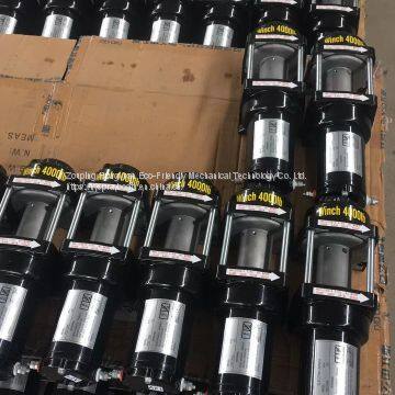 Car Winch for Auto and Self-help With 4000lbs and DC12V/24V and Remote Control photo-5