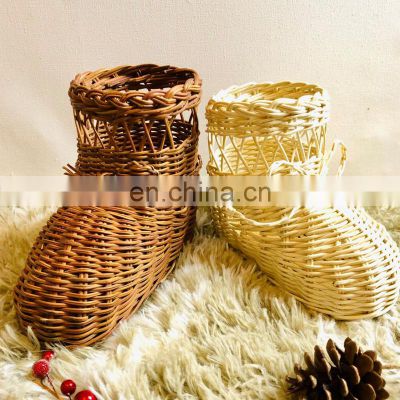 Hot Selling Rustic Decor Handmade Rattan Shoe, Wicker Natural Handmade Toy, Christmas Bell Ornaments Decor