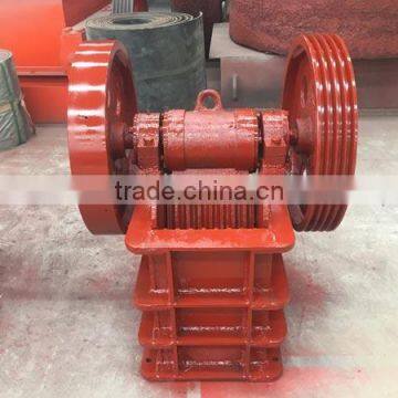 HUAHONG Company Wholesale small type 150X250 jaw Crusher with wooden case packing