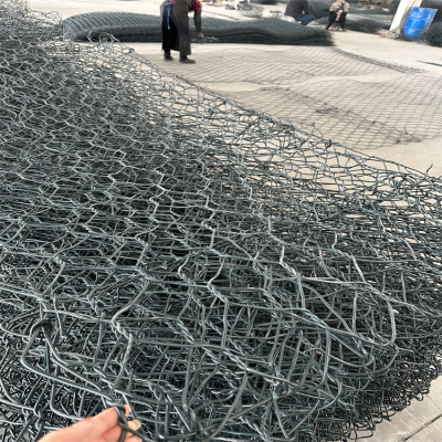 Sistemas Modulares de Cages de Pedras para Defesa Costeira e Prevenção de Inundações