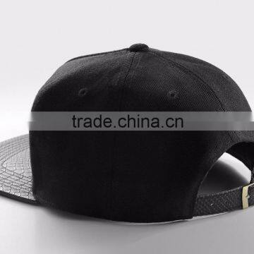 China Custom Cotton Cycling Black Snapback Cap With Belt Strap photo-5