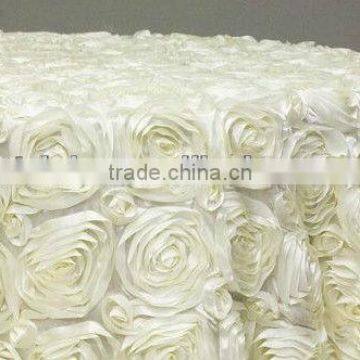 wedding style satin table cloth/ luxuary and fascinating satin table cloth