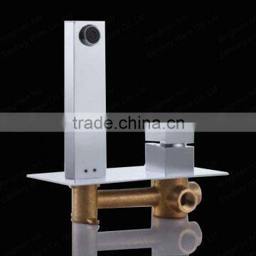 Brass Chrome Plated Wall Mounted Faucet photo-3