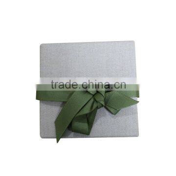 Cheap price elegant gift box with ribbon