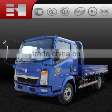 high quality famous brand SINOTRUK HOWO euro2 4x2 light truck cargo truck for low price hot sale