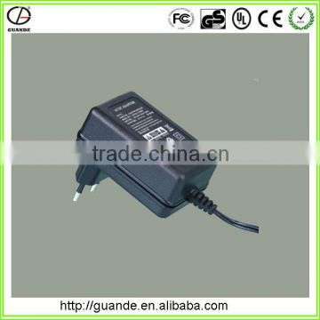 universal 12v 2a power adapter