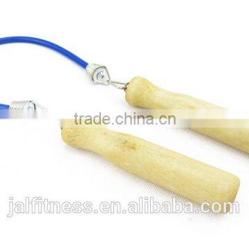 High quality Wooden Handle Rubber Jumping Skipping Ropes Auto Counting Fitness Equipment