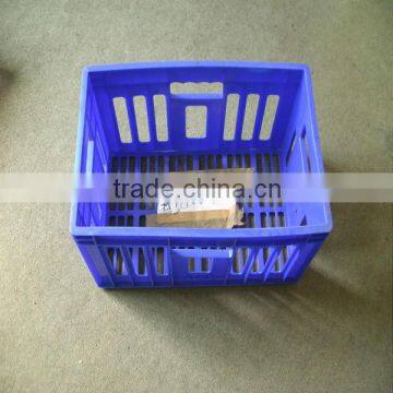 Vegetable and fruit plastic pallet for injection molding