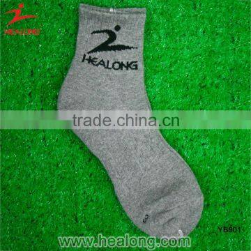 Boy Tube Sock 3D Embroidery Logo Men Basketball Sock