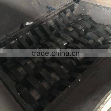 Double-shaft Clothing Crusher / Waste Clothes Shredder photo-3