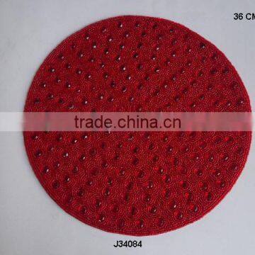 Glass bead place mat in red colour with big red beads available in more colours and patterns