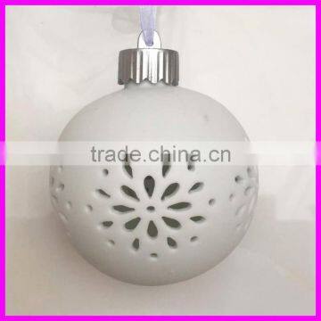 Christmas Ceramic Hollow Flower LED Ball for Magic Light Decoration photo-2