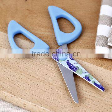 Fashional Style Beautiful Stainless Steel Fruit Scissors Multifunctional Kitchen Scissors photo-2