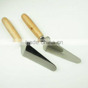 32057 Stainless Steel Steak Cake Pizza Turner With Wooden Handle
