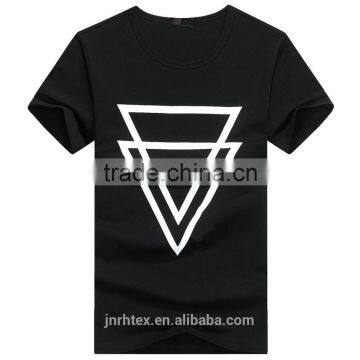 Custom Triangle Design Printing T-shirt for Men Companies in China photo-3