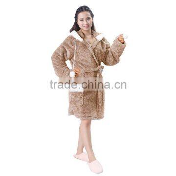 Cation Fabric Hooded Bath Dress Robe Set photo-2