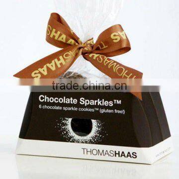 Tie ribbon bows chocolate box