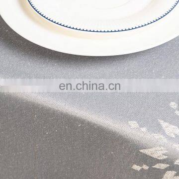 New Design Snowflake Pattern Table Clothes Wholesale Christmas Table Cloth photo-4