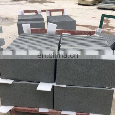 XINFENGRUI Bush Hammered Cut to Size Garden Outdoor Cladding Paving Floor Tiles Natural Black Sandstone photo-5