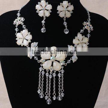 2016 China Wholesale Fashion Tassel Beads Flower Necklace Set photo-3