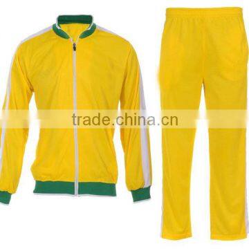 Tracksuits in light colour