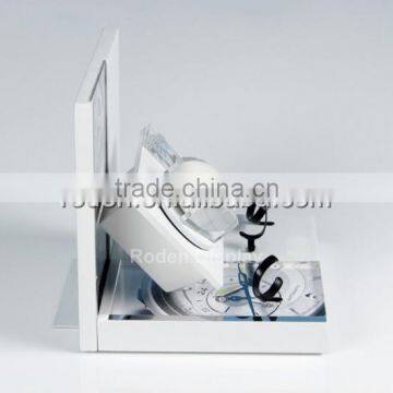 Export Customized Wrist Watch Wholesale White Acrylic Watch Display