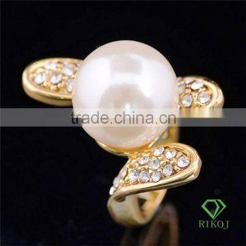 16mm pearl crystal 18k yellow gold plating petal rings