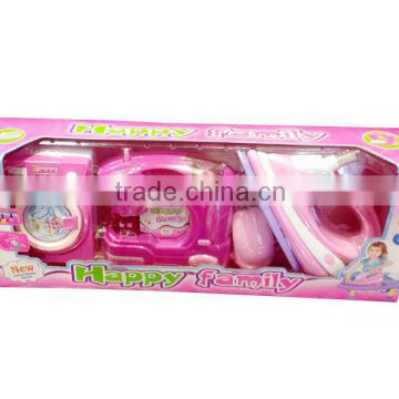 happy family toy set wanter/ sewing machine/ iron