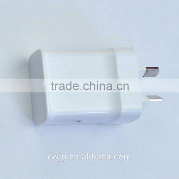 Portable Phone Charging Station White / Black Color Multi Port Usb Chargers 2a 3a for Samsung