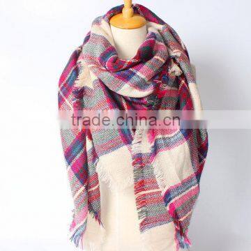 Wholesale Fashionable Tartan Scarf