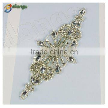 2016 rhinestone bridal applique for cheap wedding dress with typical design