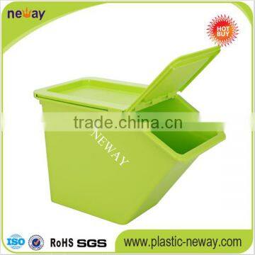 Household Plastic Storage Box With Lid photo-2