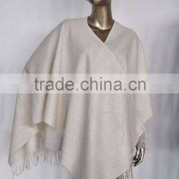 U Opening With Fringe Woven Poncho